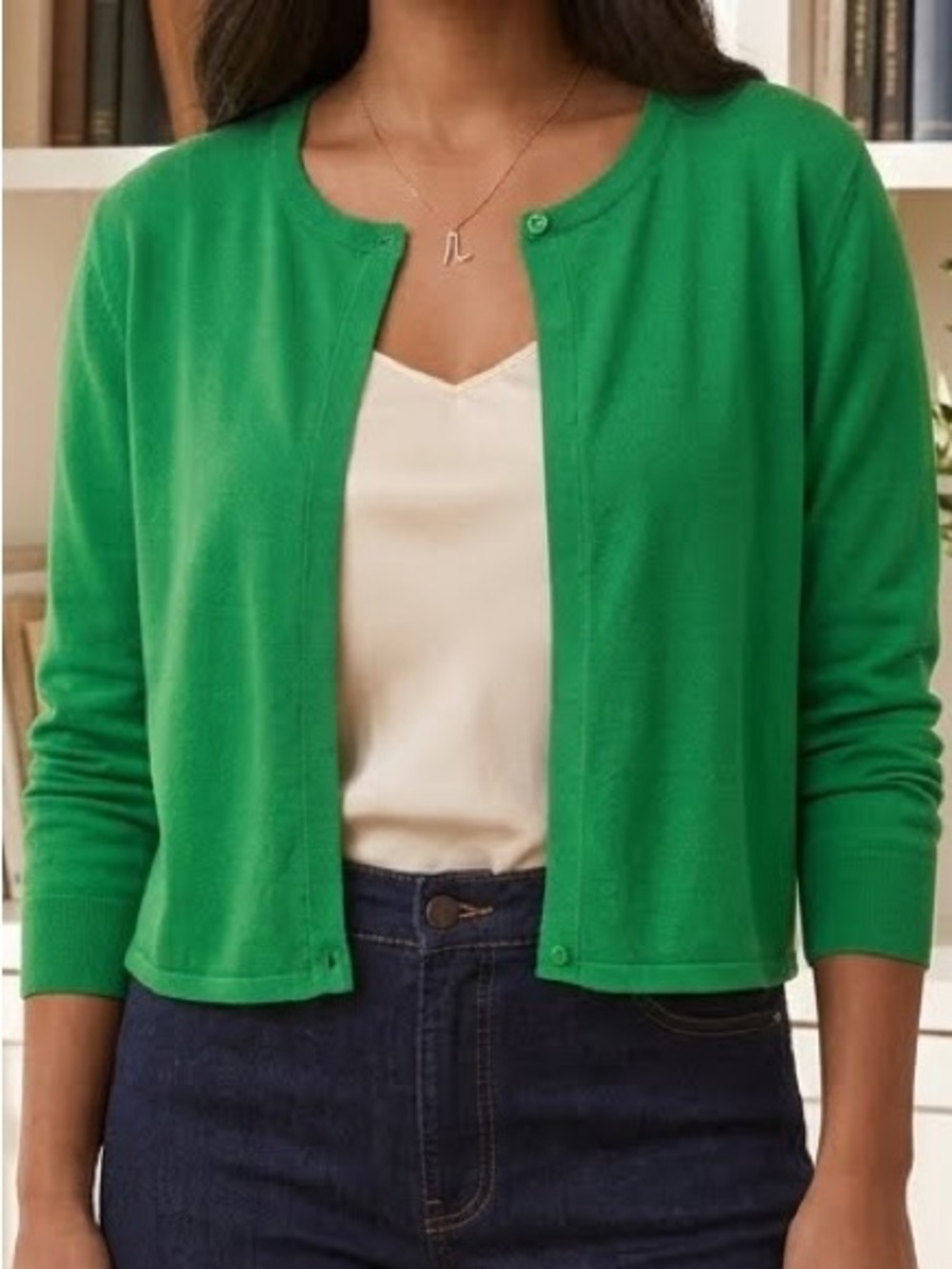 Isaac Mizrahi Cardigan Kelly Green Cropped long sleeve crew neck one button sz L